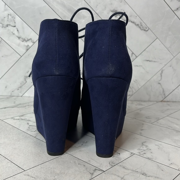 NWT GBG Los Angeles Blue Aheela Wedge Heel Shoe Size 8M - Picture 5 of 9